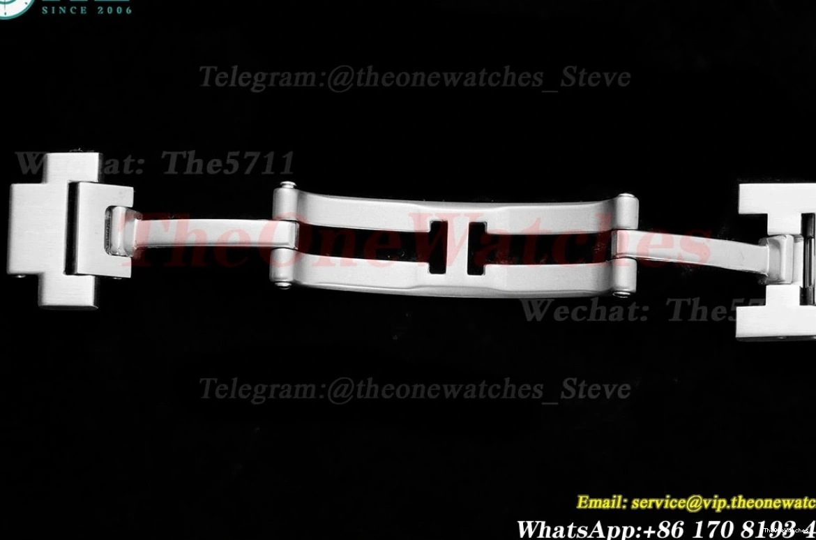 Cartier Quartz SS Pasha 30mm De Ladies Dial AF White SS 1224